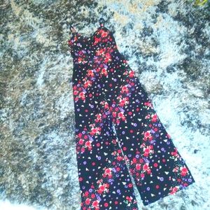 Floral Romper w/adjustable straps